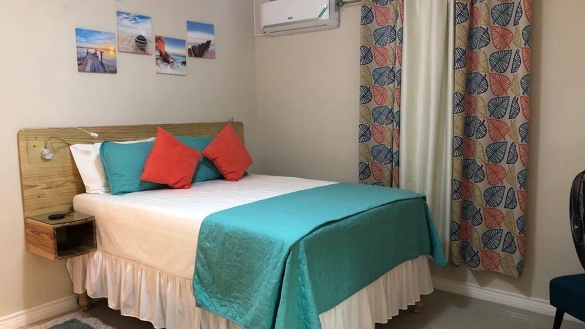 Kingston Apartment | The Sundown Apartments/Kingston