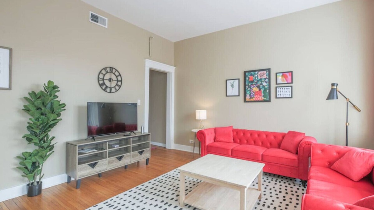 Martinsburg Apartment | The Sweet Suite- 2 bedroom apartment