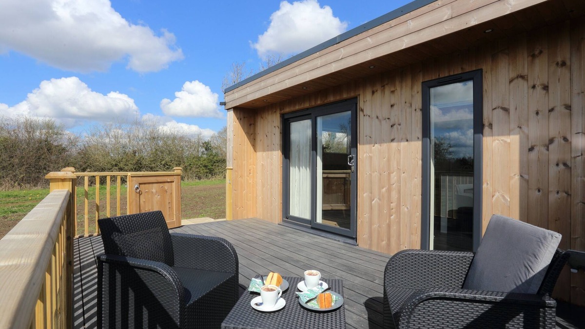 Loppington Cottage | THE SWIFT, pet friendly, character holiday cottage in Wem