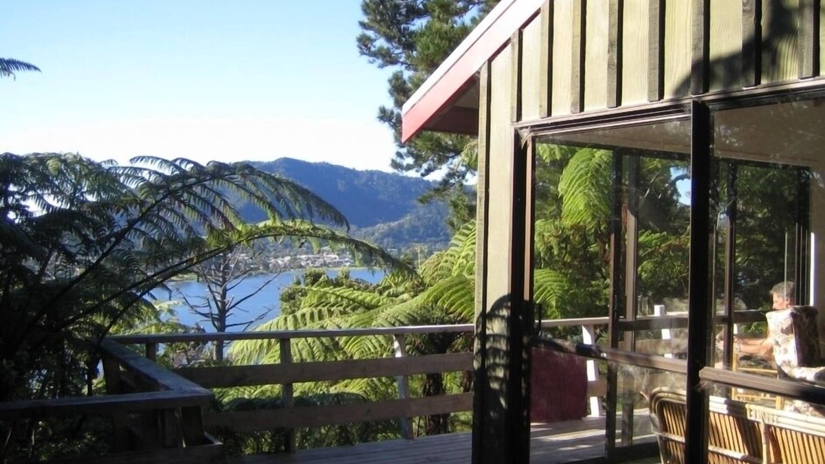Tairua House | The Tairua Tree House - a traditional NZ bach overlooking Tairua harbour
