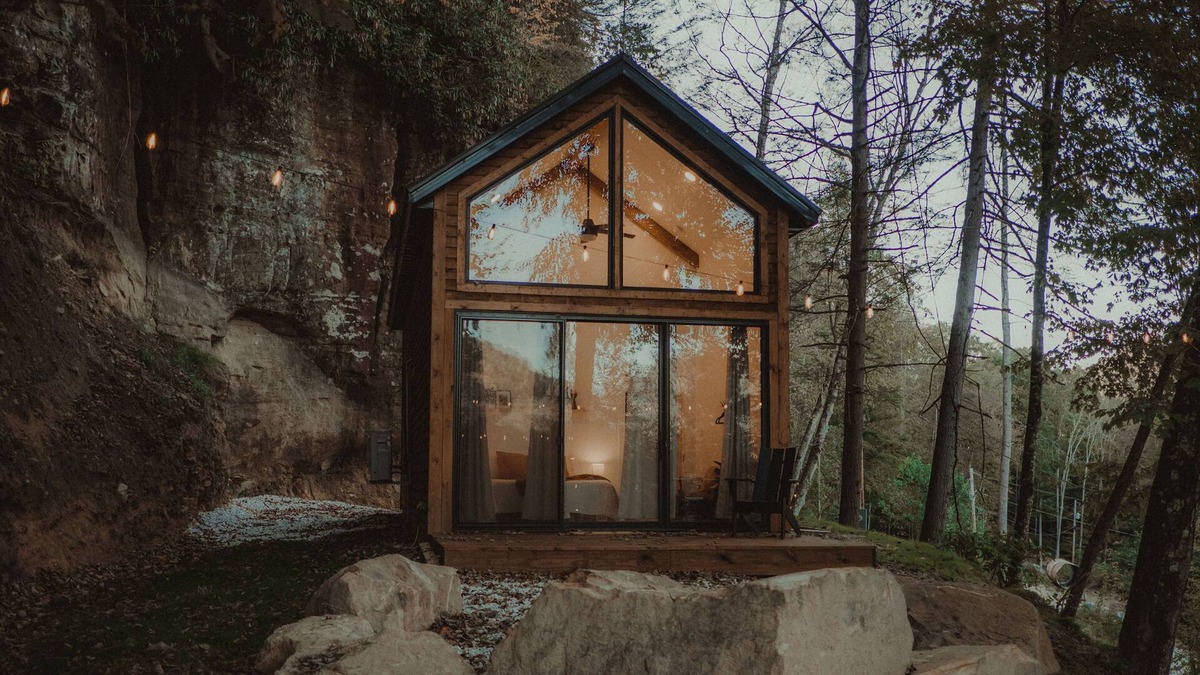 Rogers Cabin | The Taoist - Tiny Cabin in RRG