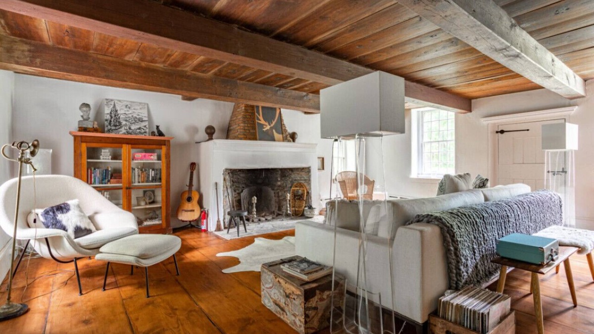 Town of Marbletown Apartment | The Tavern
