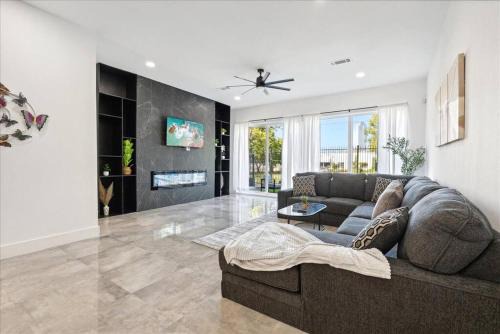 Cedars Villa | The Terrace In Dallas l Downtown Dallas