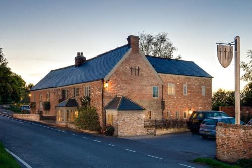 Edington Bed & Breakfast | The Three Daggers