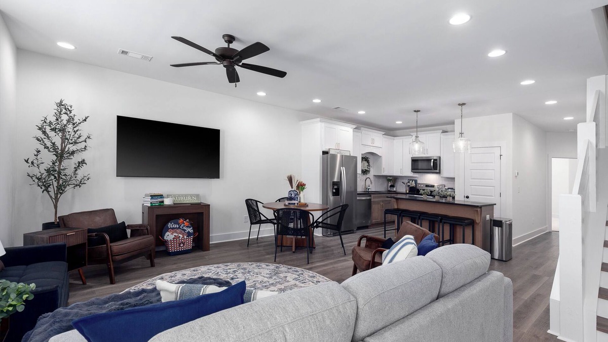 Auburn - Opelika House | The Tiger Den – Walk to Campus & Downtown!