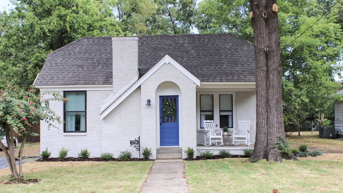 Conway House | The Tilted Tudor