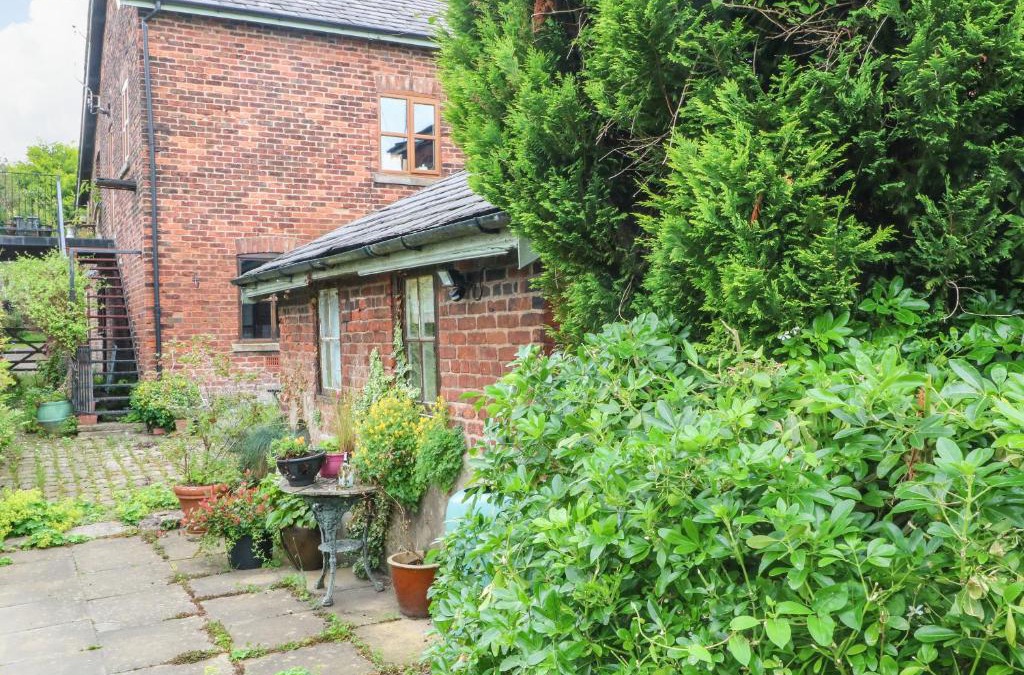 Warrington House | The Toolshed