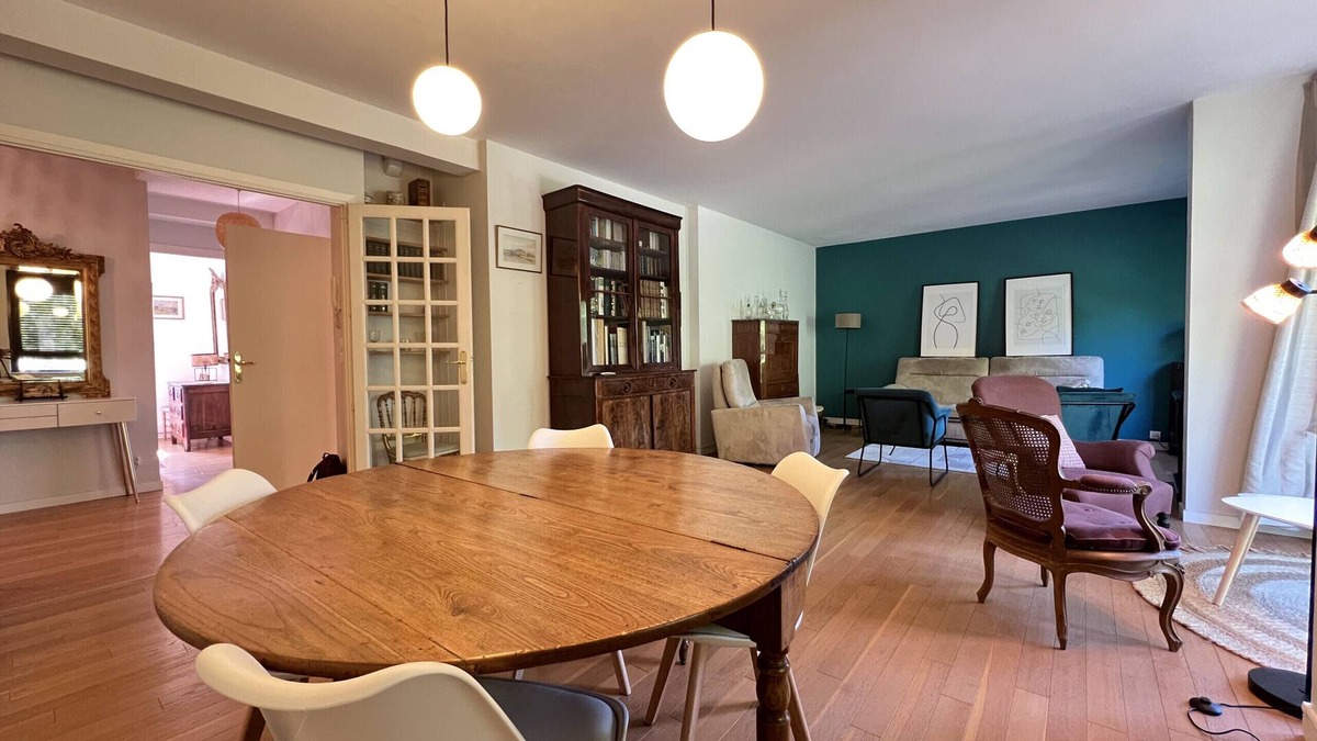 Saint-Cyprien Apartment | The Tower in the heart of Toulouse with Parking and view