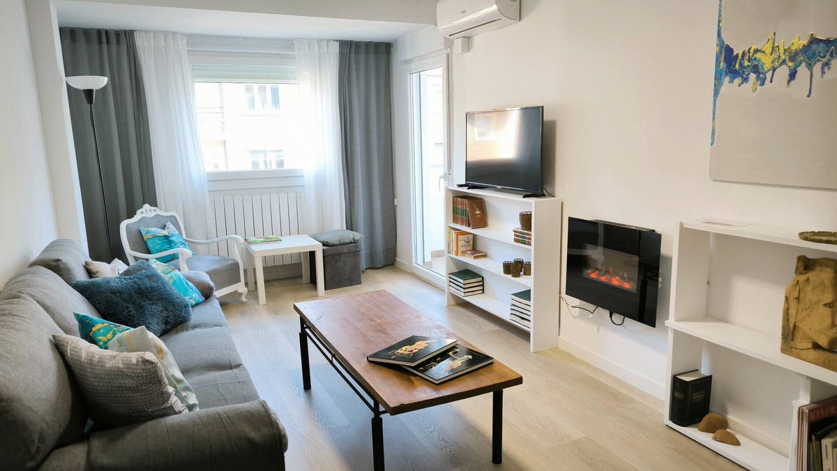 Zaragoza Centro Apartment | The Towers of the Centre