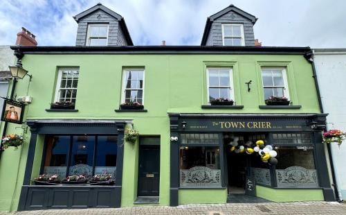 Tenby Hotel | The Town Crier, Tenby