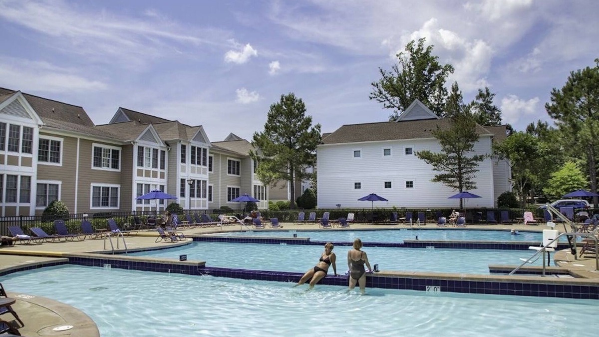 Lackey Hotel | The Townes at King’s Creek Resort…2 bedrooms 2 bathrooms sleeps 6.