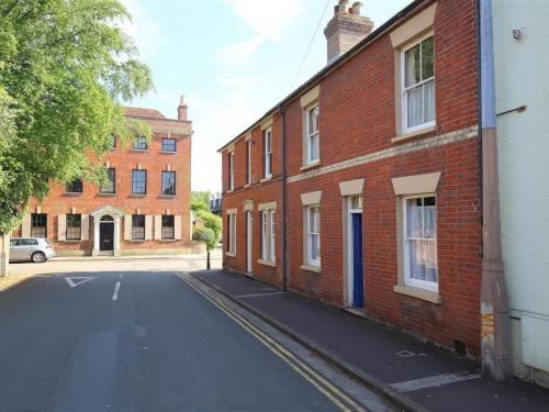 Salisbury House | The Townhouse
