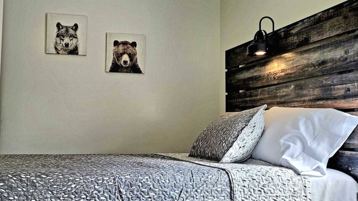 Tazewell Apartment | The Traveler On Main - Suite 1