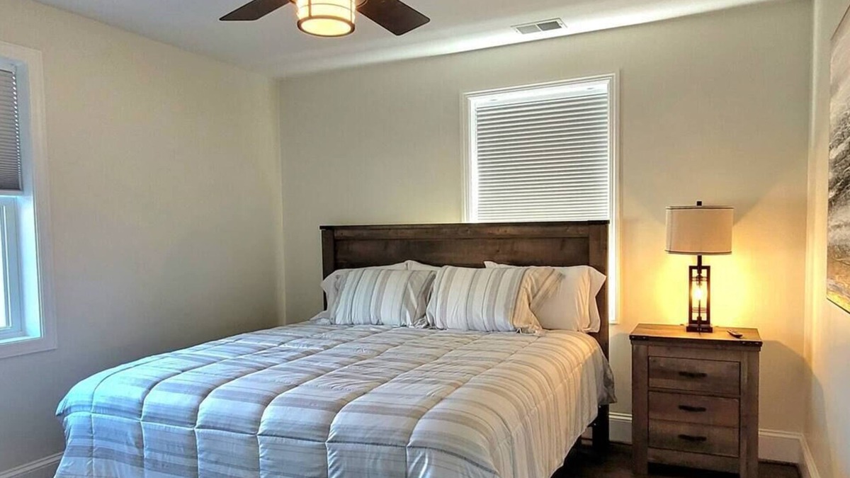 Tazewell Apartment | The Traveler On Main - Suite 5