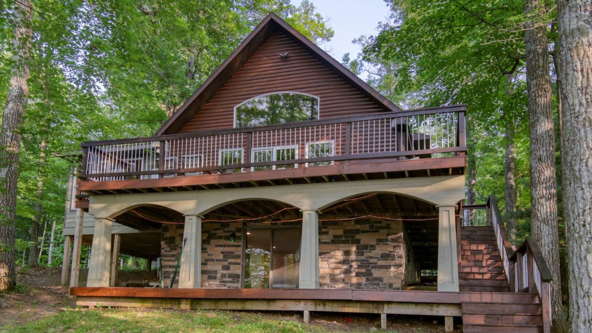 New Auburn Cabin | The Tree fort on Lower Long Lake