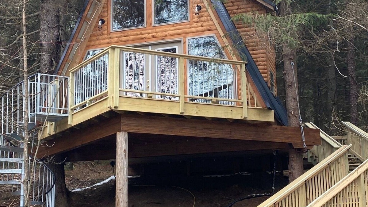 Leeper Cabin | The Treehouse near Cook Forest State Park