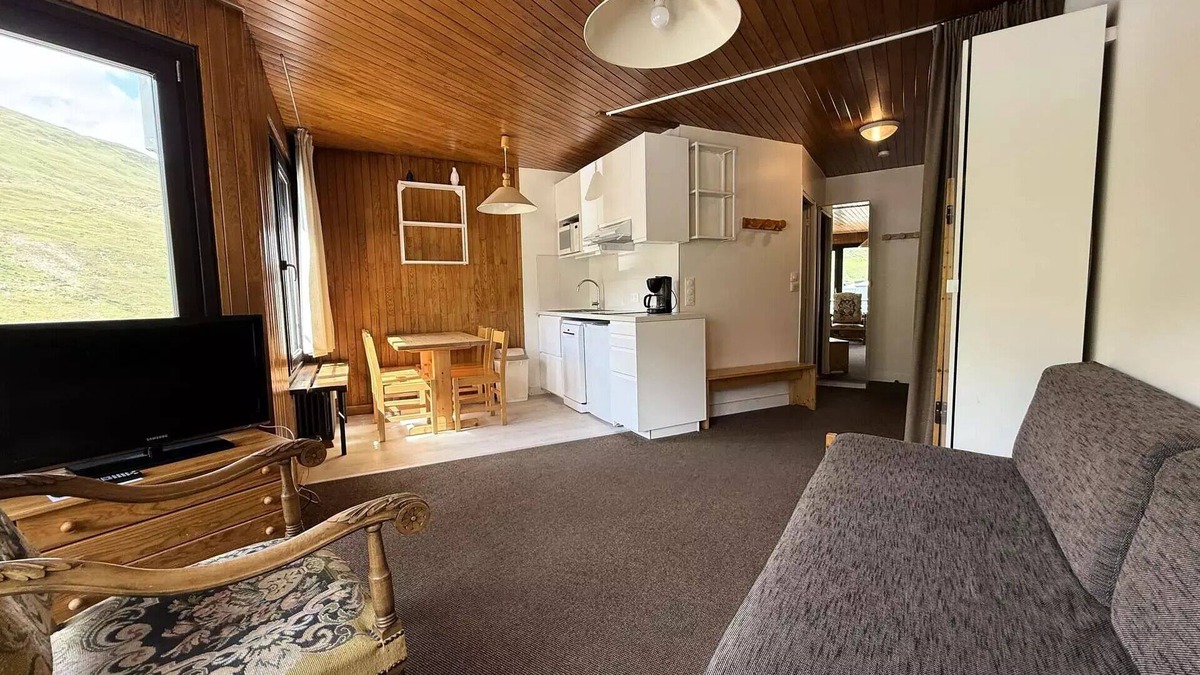 Val Claret Apartment | The Tuffs - Studio near the slopes and shops