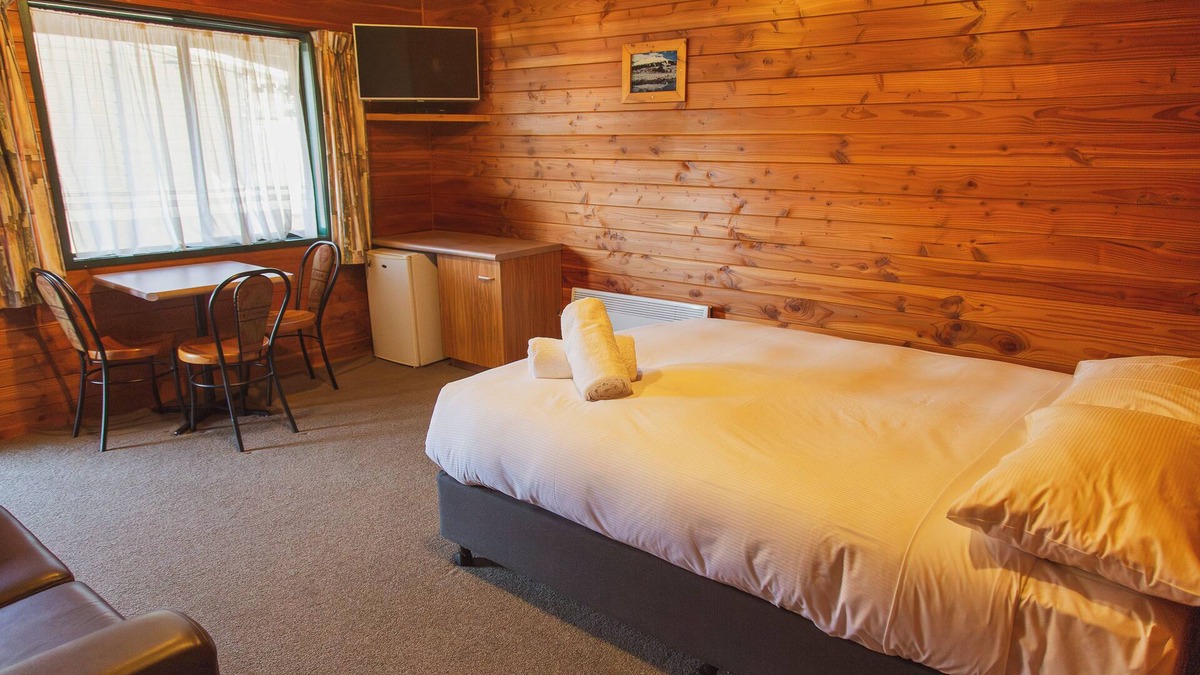 Ohakune Hotel | The Turoa Lodge Ohakune