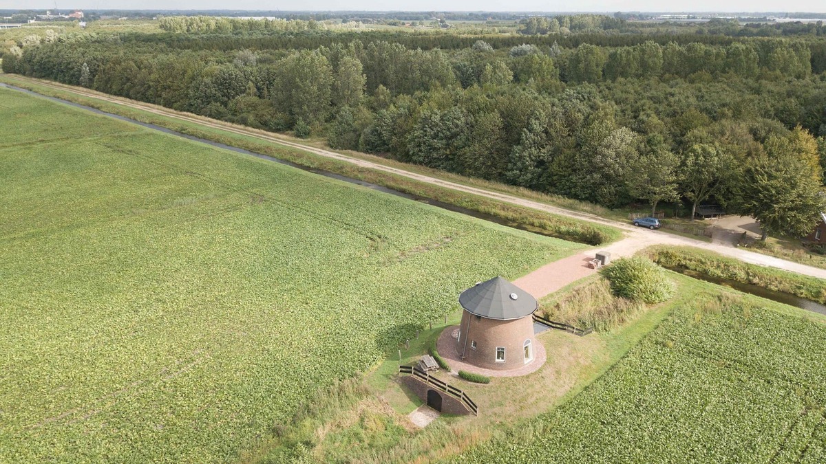 Sappemeer House | The Turret of Trips - The Water Tower of Groningen