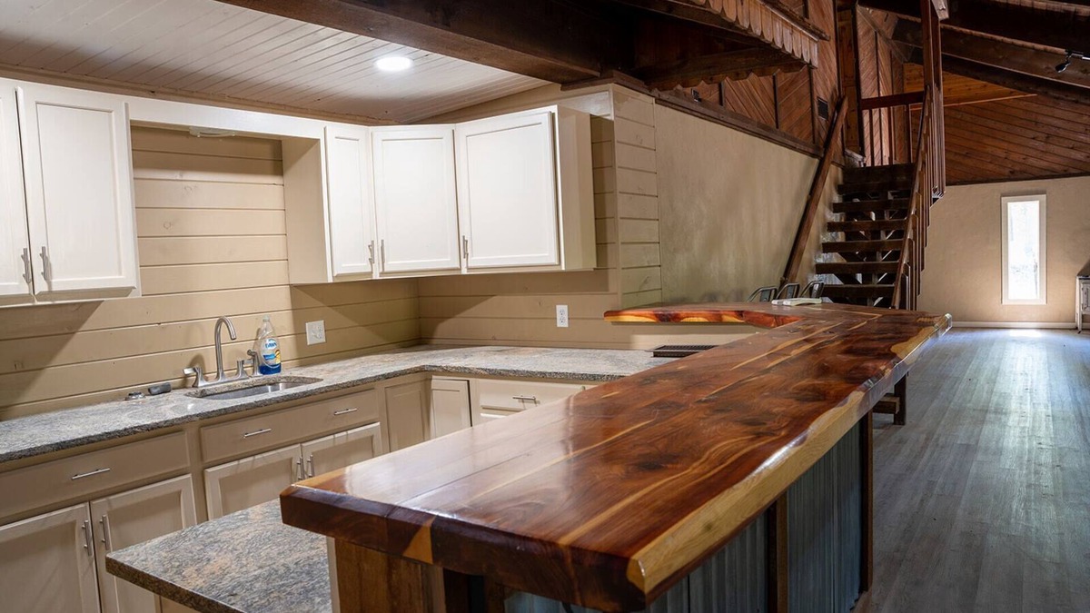 Warsaw Cabin | The ultimate fishing retreat, situated between Truman Lake and the Osage River