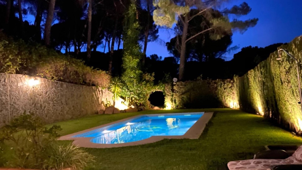 Las Jaras House | The Undines of the Lake