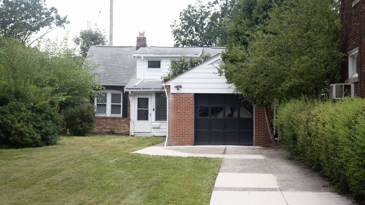 Euclid House | The Unique Place has a style of its own.