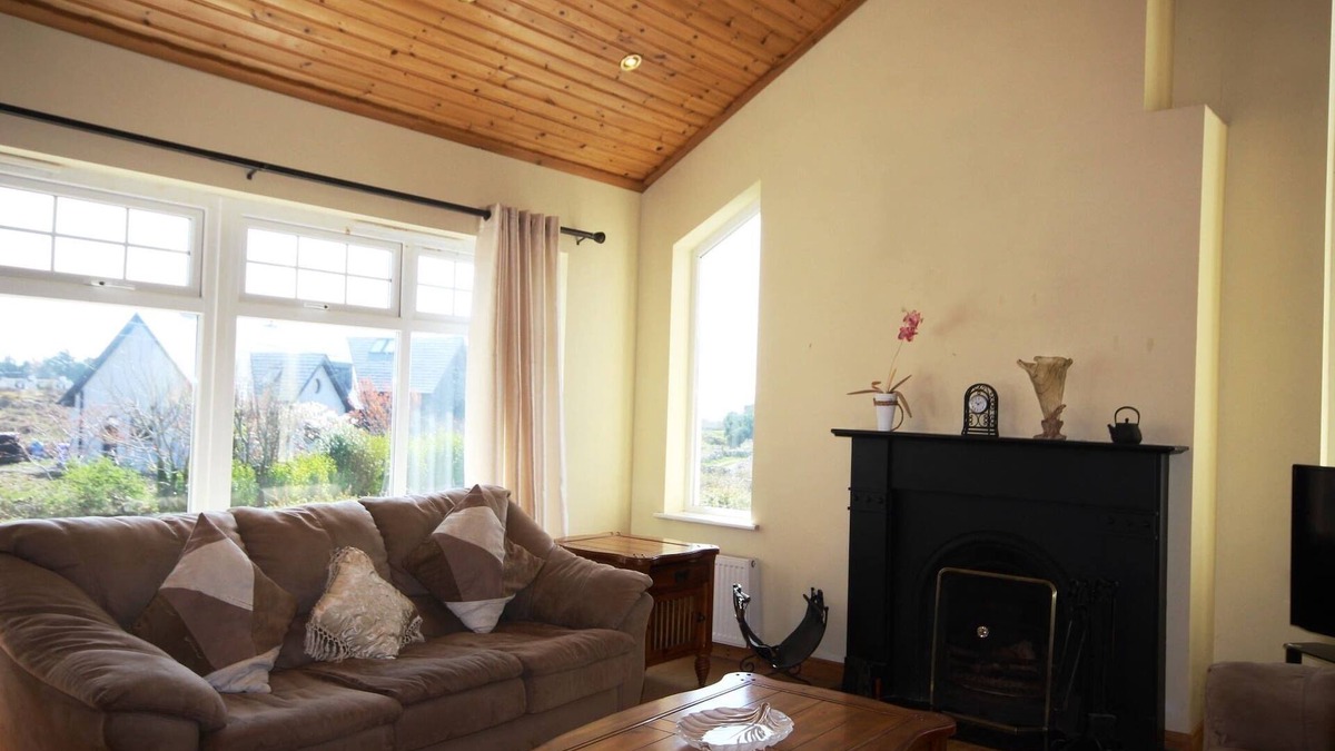 Spiddal House | The Uplands, Spiddal