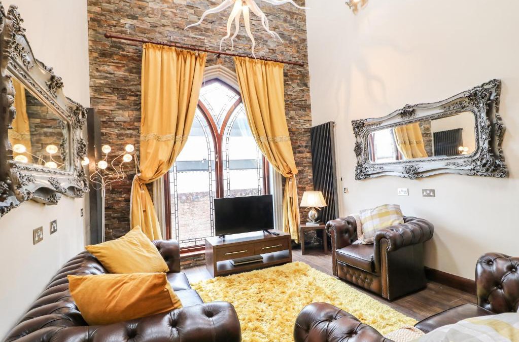 Lisnagunogue Apartment | The Upper Room