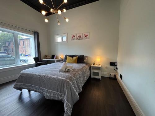 Walkerville Apartment | The Urban Nest - Windsor