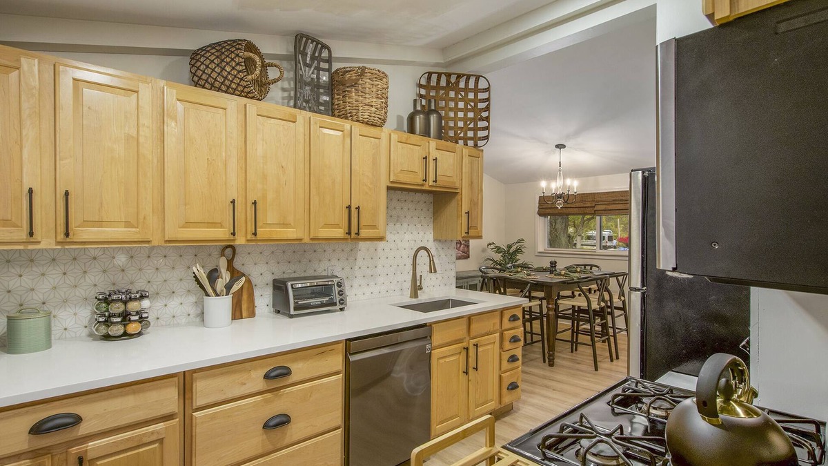Allen House | The Urban Retreat. 30 Day Min