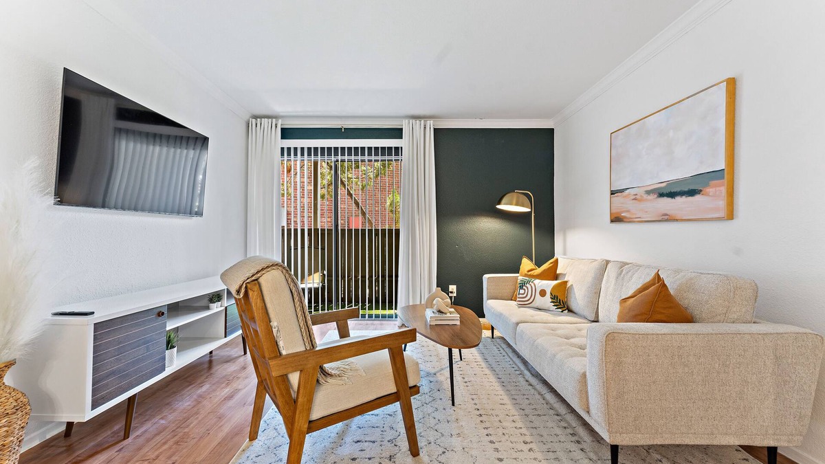 Astrodome Apartment | The VAL'S Place| 8 min Medcenter | 10 min NRG