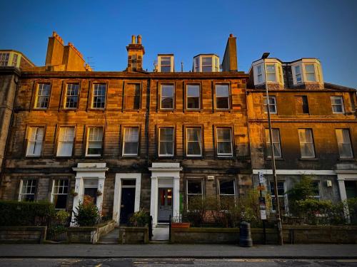 Tollcross Hotel | The Valentine - Townhouse Hotel - Adults Only