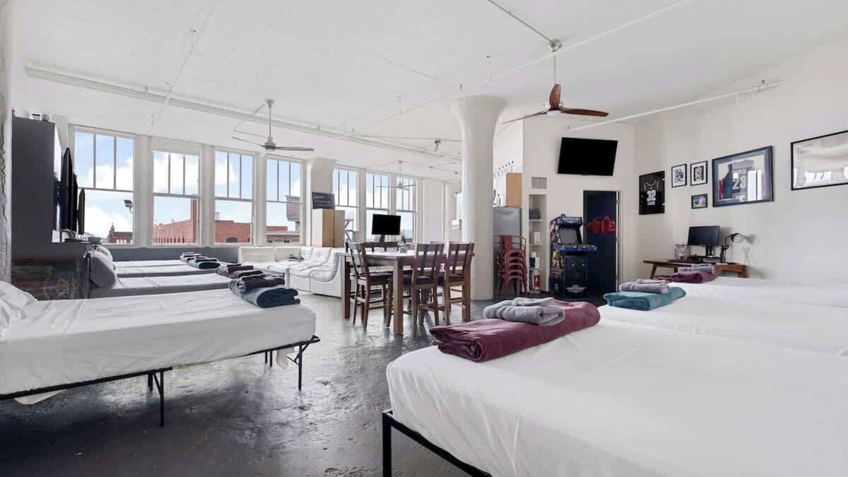 West Main Historic District Apartment | The Valhalla (Downtown Louisville w/River View)