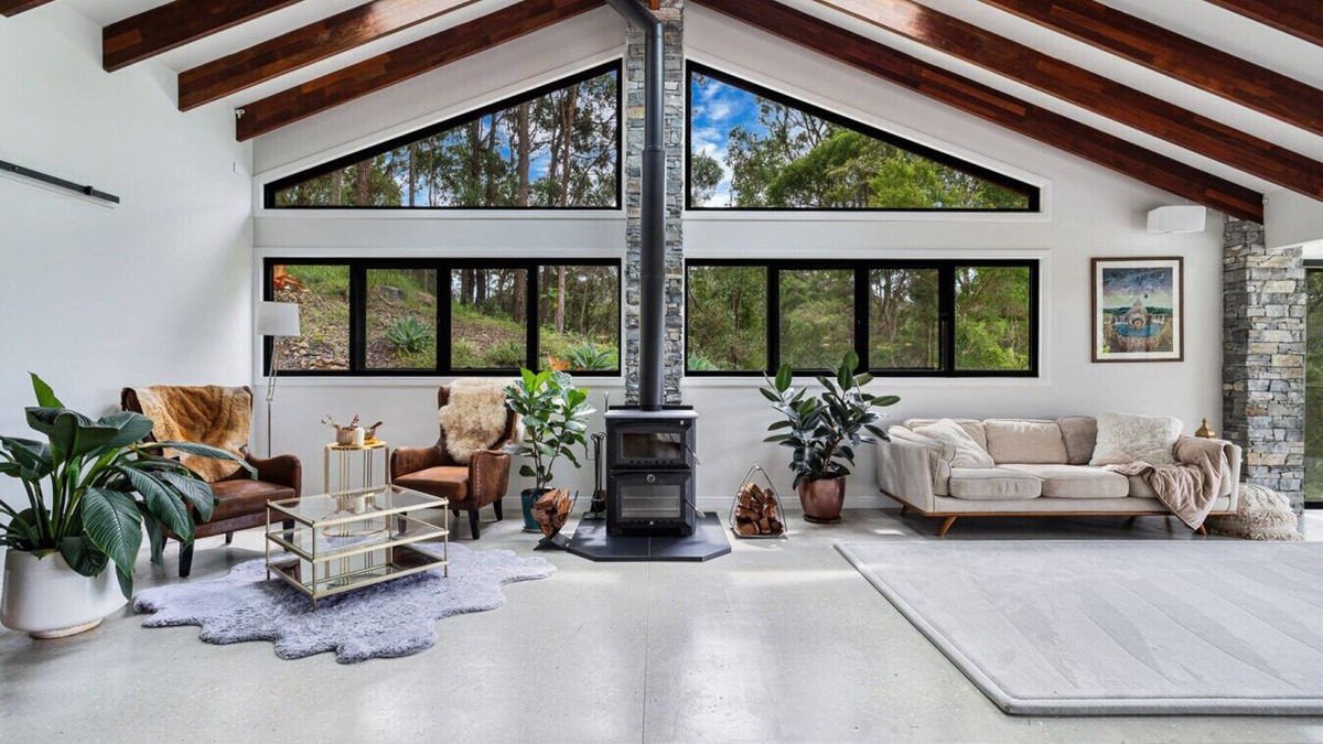 Gold Coast House | The Valley Hideaway Luxury Retreat
