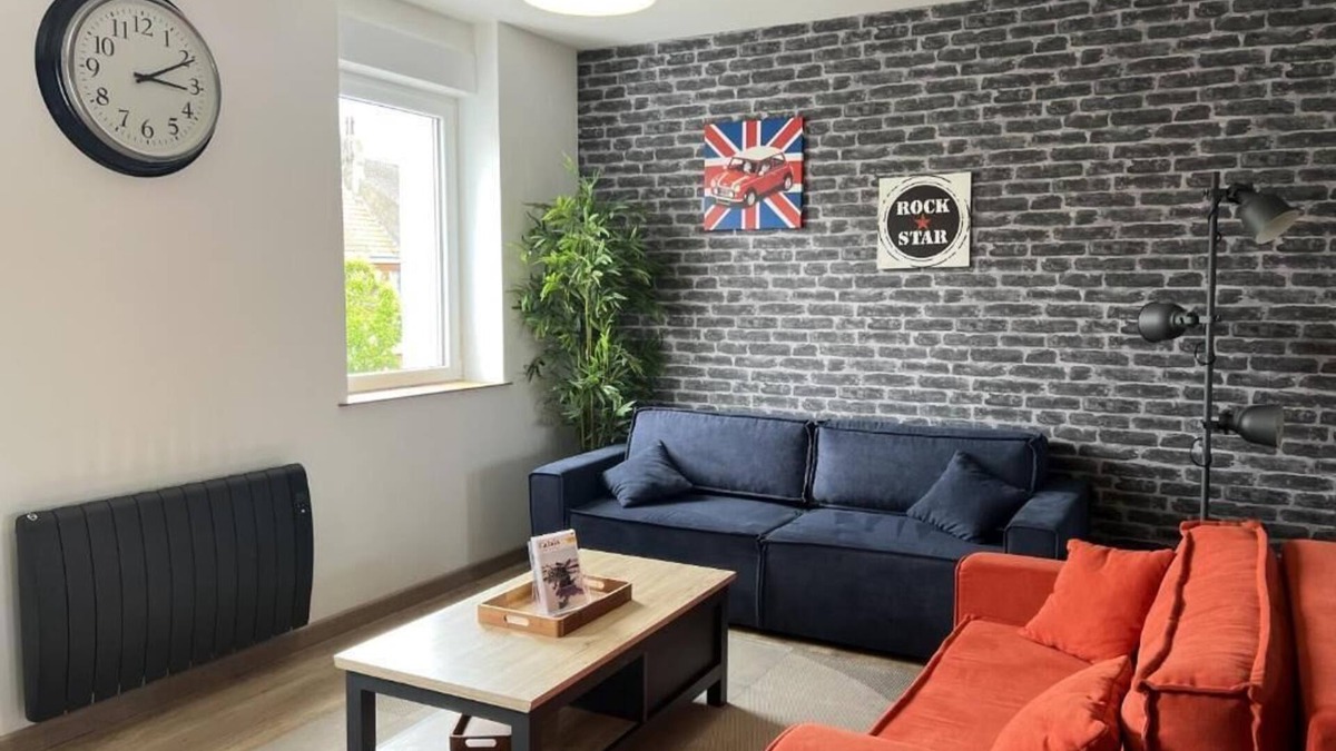 Calais Apartment | The Victor Hugo 5 bedroom apartment