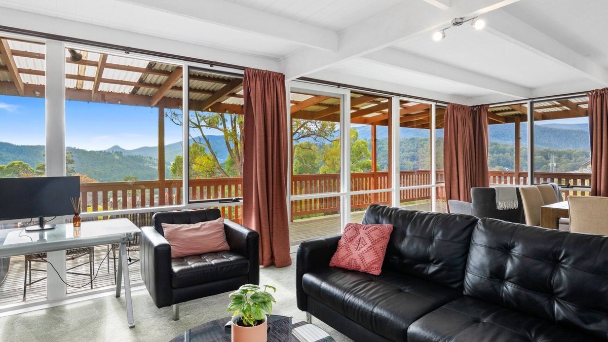 Marysville House | THE VIEW - MARYSVILLE