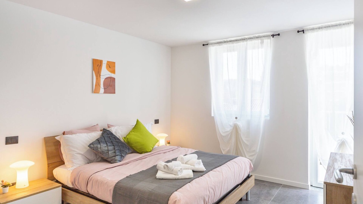 Quarto Cagnino Apartment | The View of San Siro