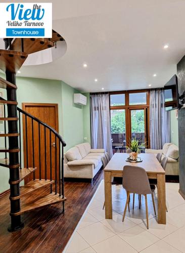 Veliko Tarnovo House | The View Veliko Tarnovo Townhouse