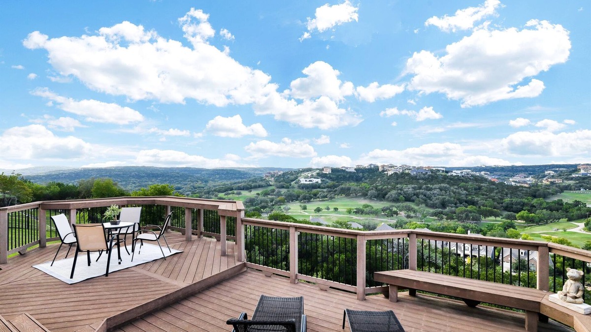 Helotes House | The Views are for Miles!