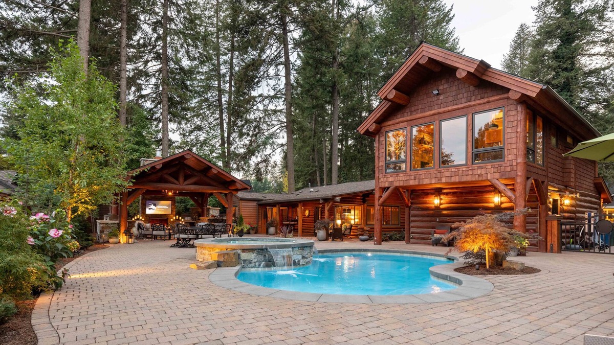 Hayden Lake Villa | The Villa at Hayden Lake