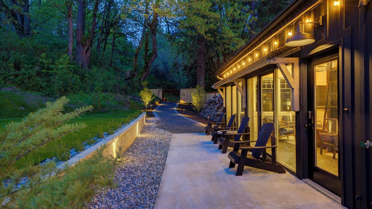 Monroe House | The Villa at Richardson Creek