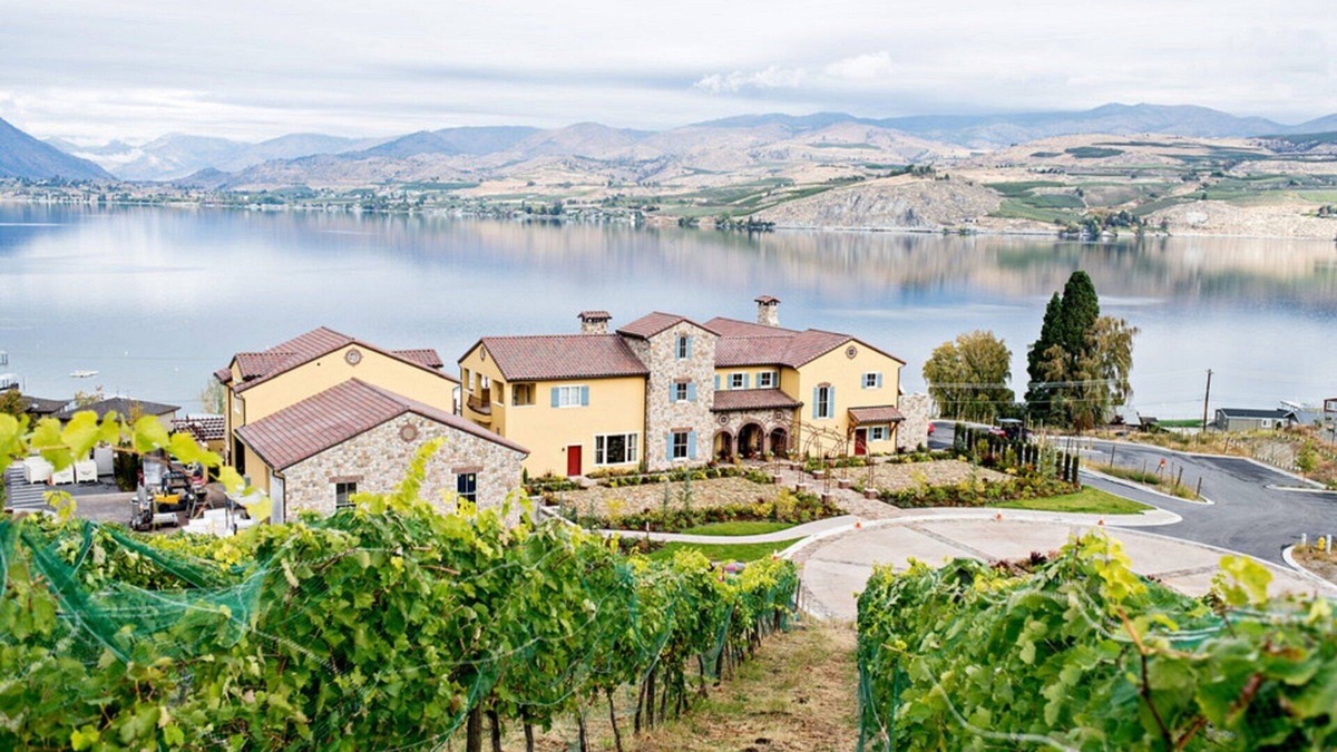 Ardenvoir Villa | The Villa at Siren Song Vineyard Estate and Winery