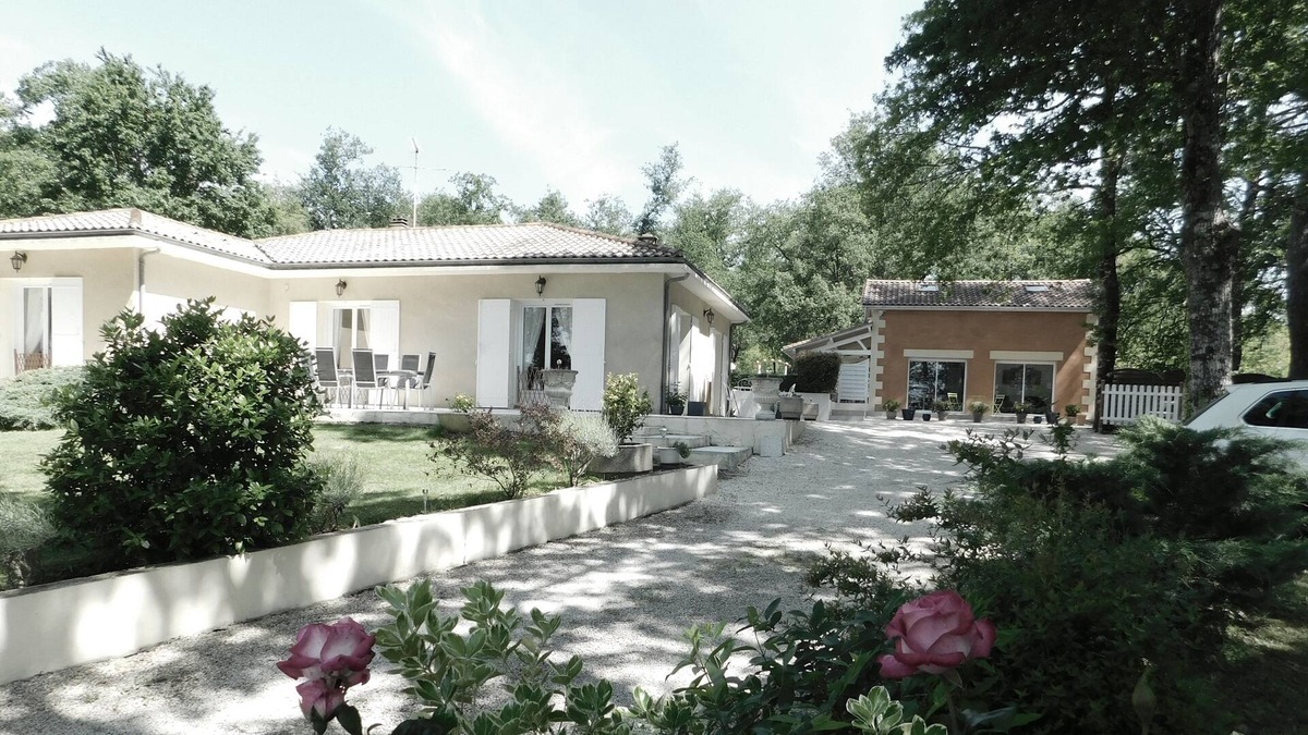 Pomport Villa | The villa of the Mas des Chênes in the heart of the bastides of Périgord
