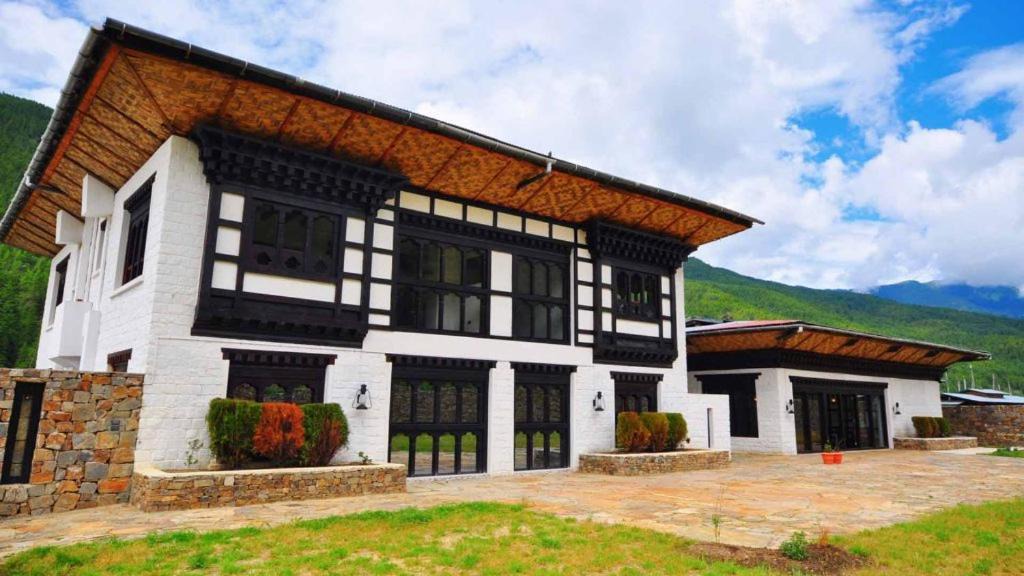Bumthang Hotel | The Village Lodge Bumthang