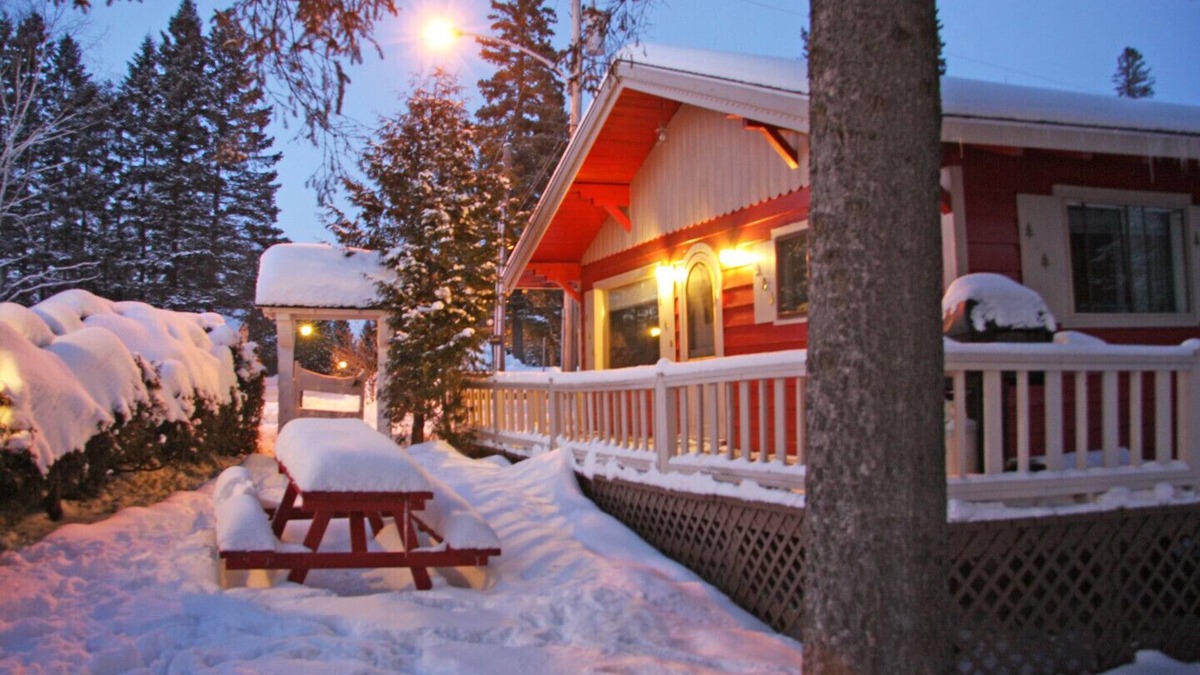 Val David Cabin | The Village Suisse Chalets in Val-David