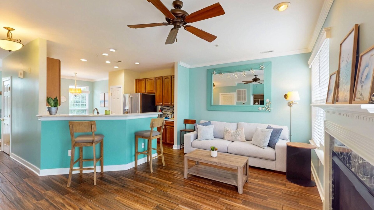 Villages of Five Points Condo | The Villages of Five Points condo w/community pools, tennis courts, shops