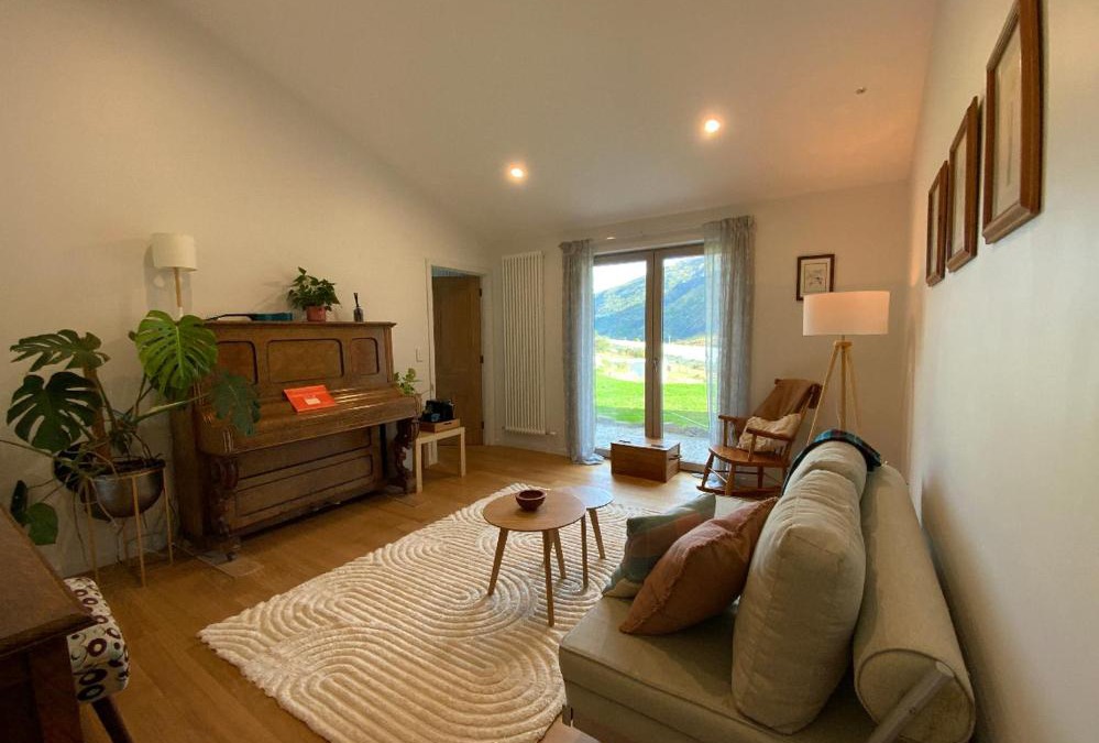 Gibbston House | The Vines - Gibbston
