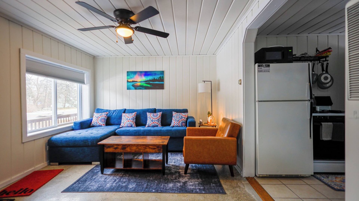 Port Austin Hotel | The Vintage Two at Lakeshore Pines is a cozy 2 bd/1ba unit with Beach Access!