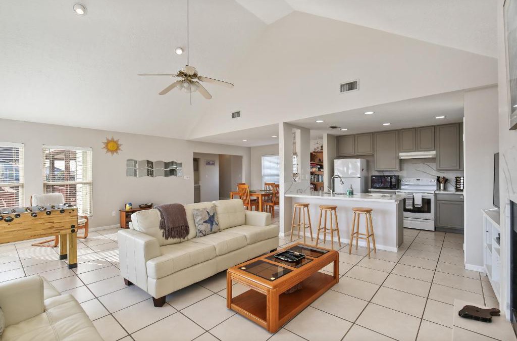 Galveston House | The Vista of Palm Beach