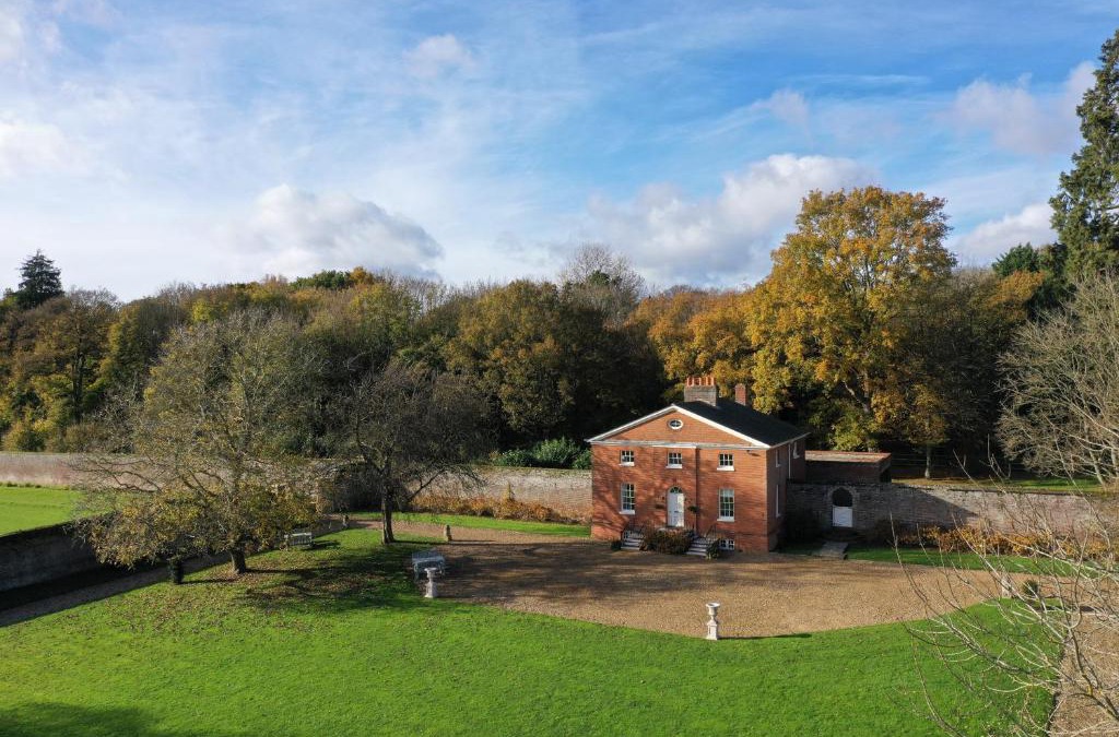Hertford House | The Walled Garden at Woodhall Estate